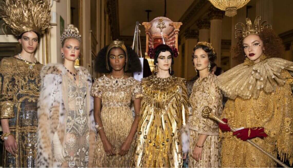 Alta Moda Dolce&Gabbana omaggiano l'opera