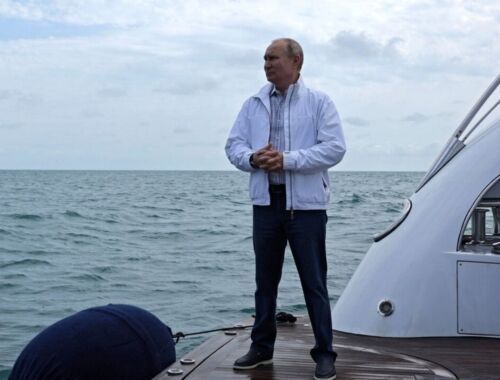 oligarchi russi yacht di putin